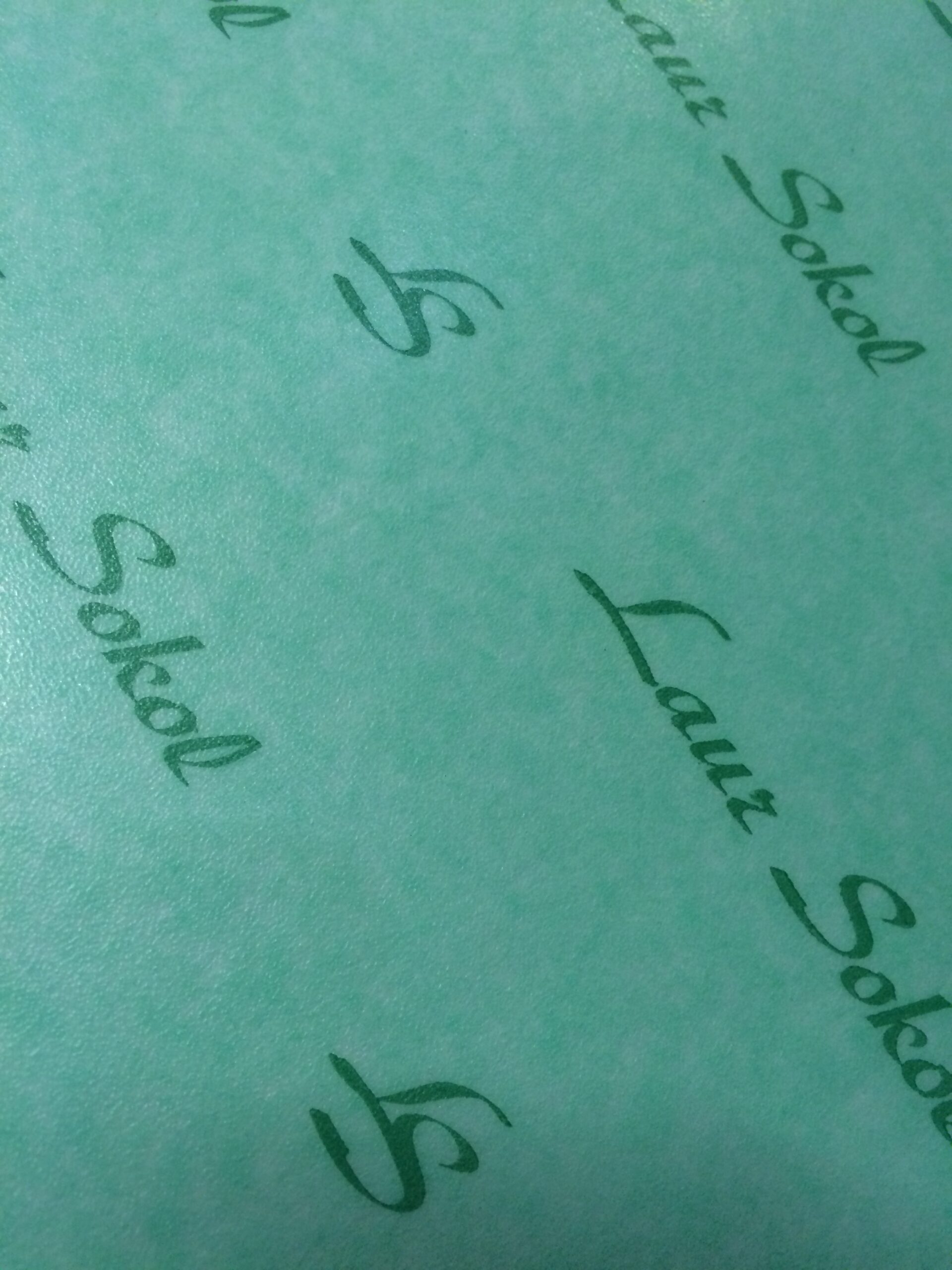 papier de soie teinté